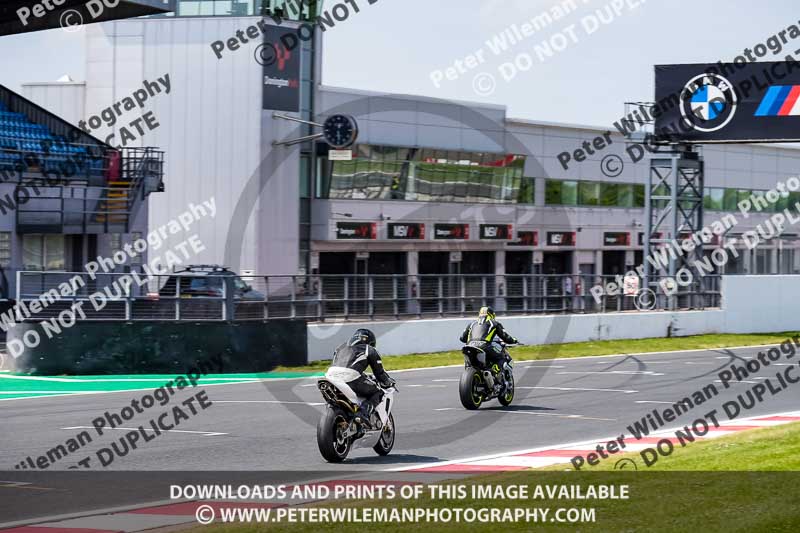 donington no limits trackday;donington park photographs;donington trackday photographs;no limits trackdays;peter wileman photography;trackday digital images;trackday photos